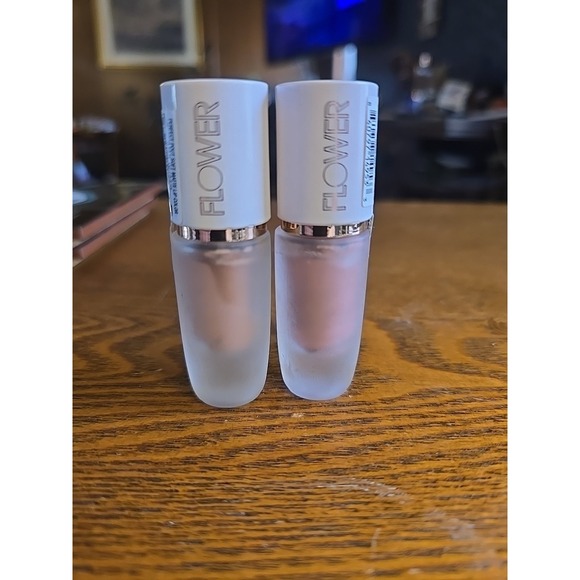 Flower Other - Lot Of 2 Flower Perfect Pout Soft Matte Lip Color,dune